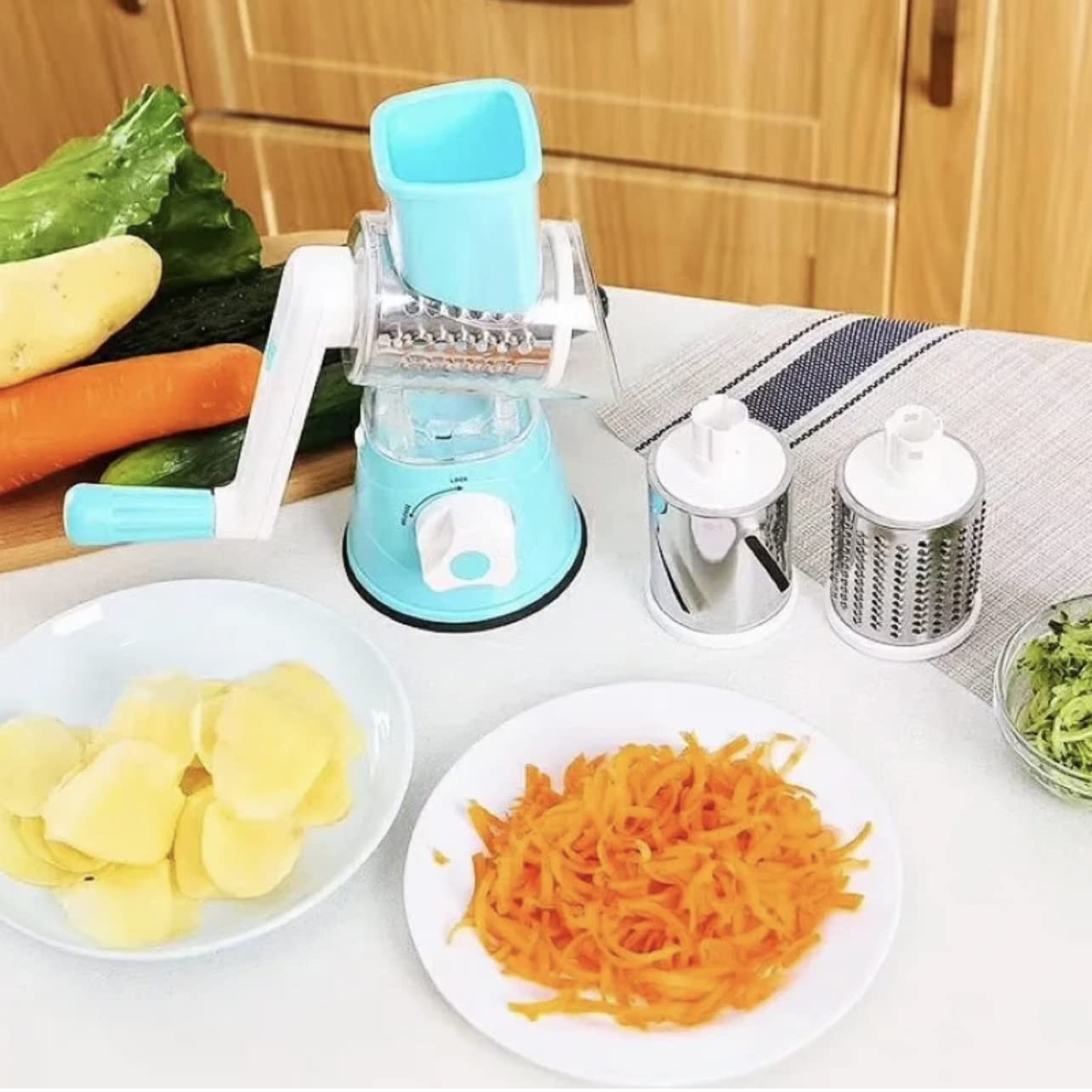 Vegetable Slicer with 3 Interchangeable Blades